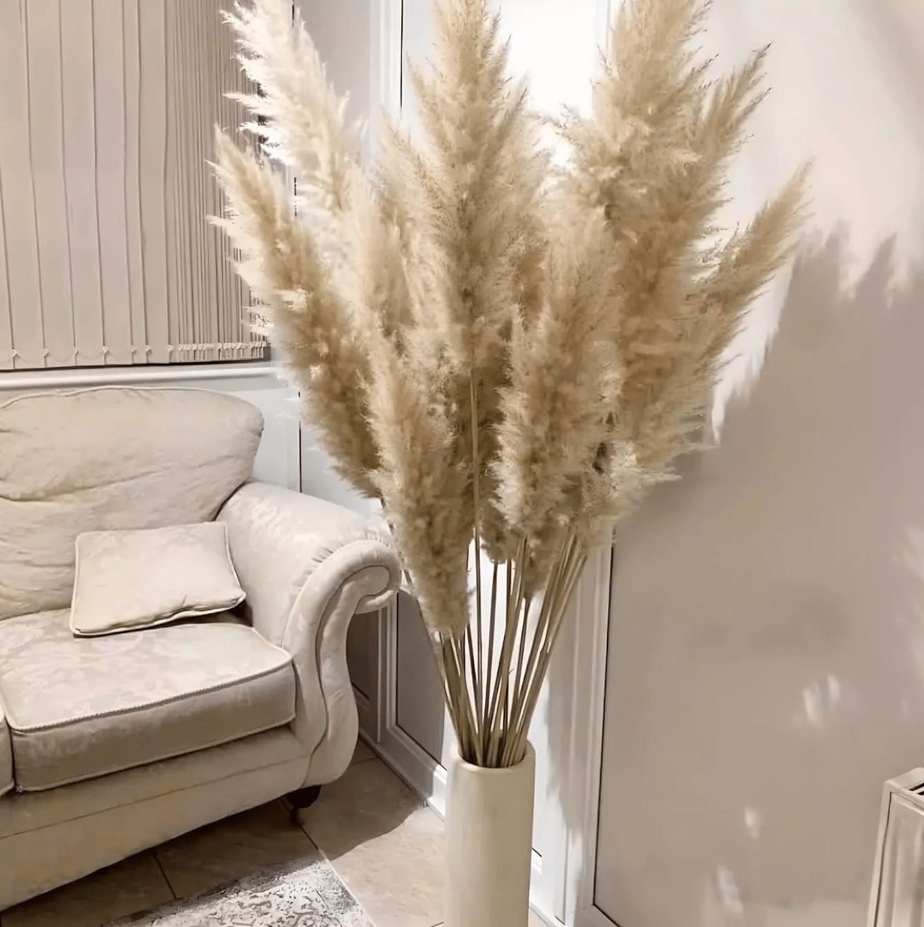 10 Extra Large Pampas Grass 47 Inch - Elegant Dried Flowers for Boho Home Decor, Wedding Arches & Bridal Showers