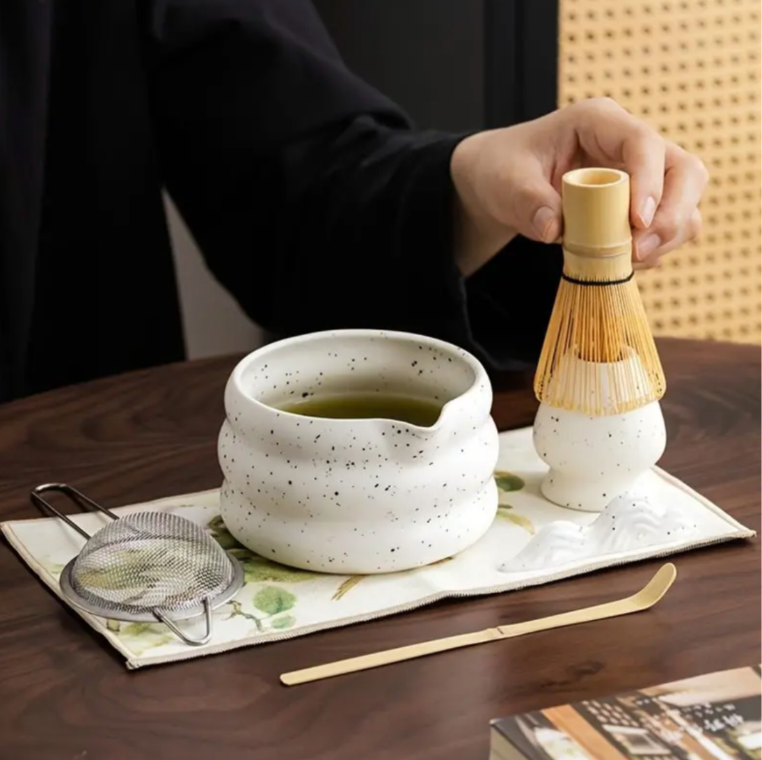 Cookie & Cream Matcha Set – 7-Piece Japanese Tea Ceremony Kit with Speckled Ceramic Bowl, Bamboo Whisk & Scoop – Aesthetic Matcha Set for Beginners & Ritual Lovers