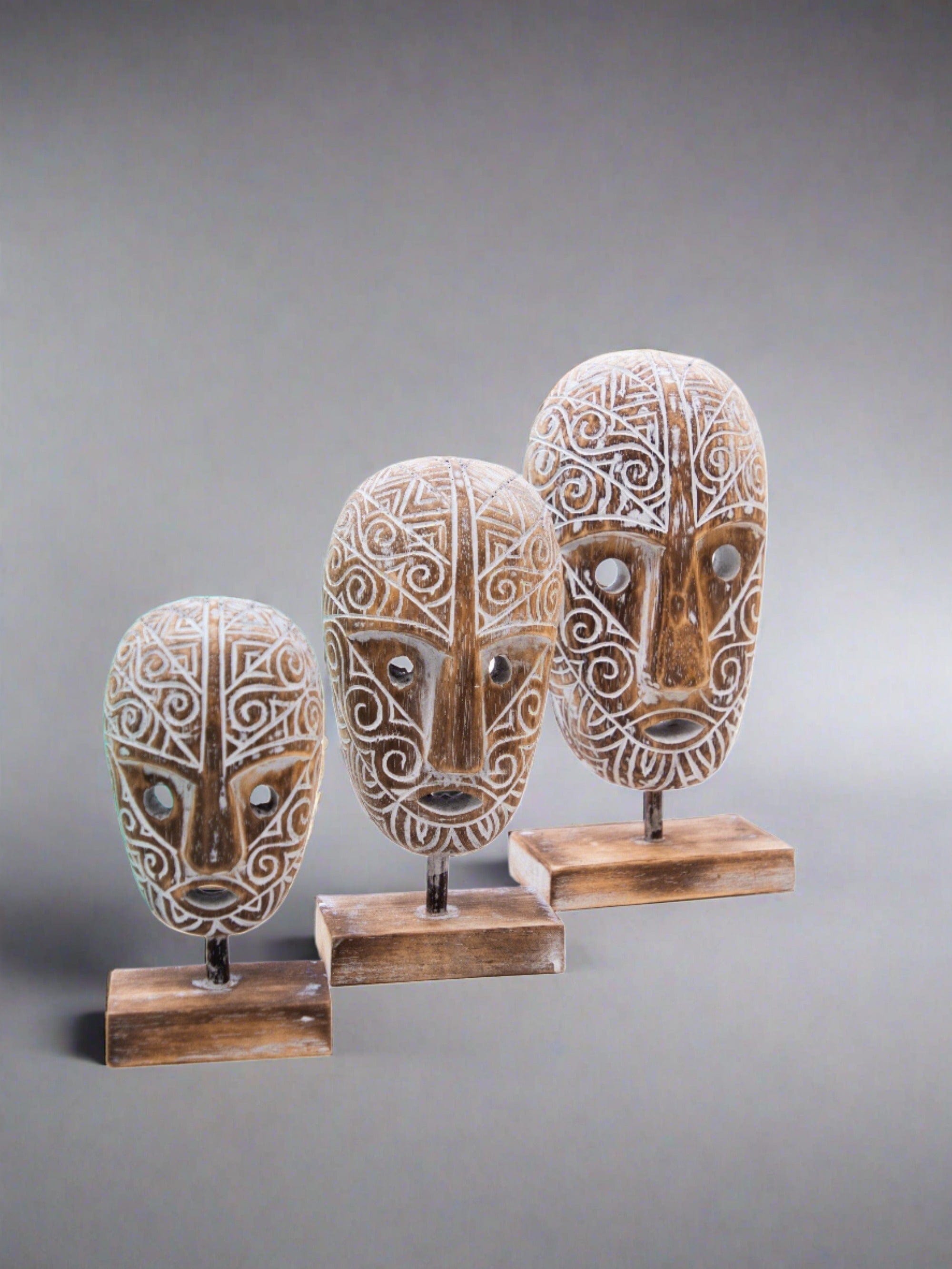 Bali Handcrafted Wooden Mask: Perfect for Unique and Exotic Home Decor 19.5 Centimeters