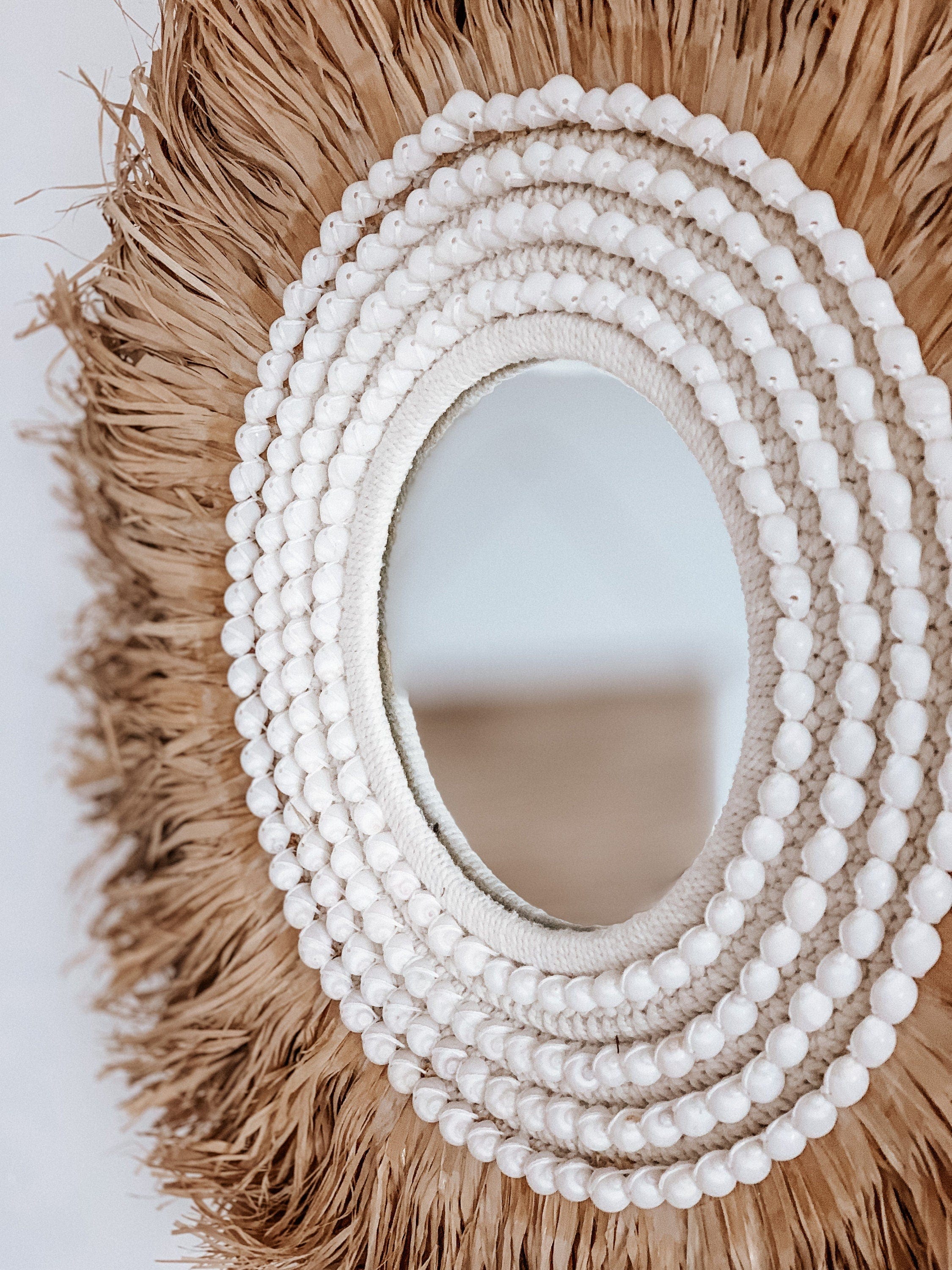 Bali-Inspired Coastal Round Mirror – Rustic Raffia and Seashell Accents