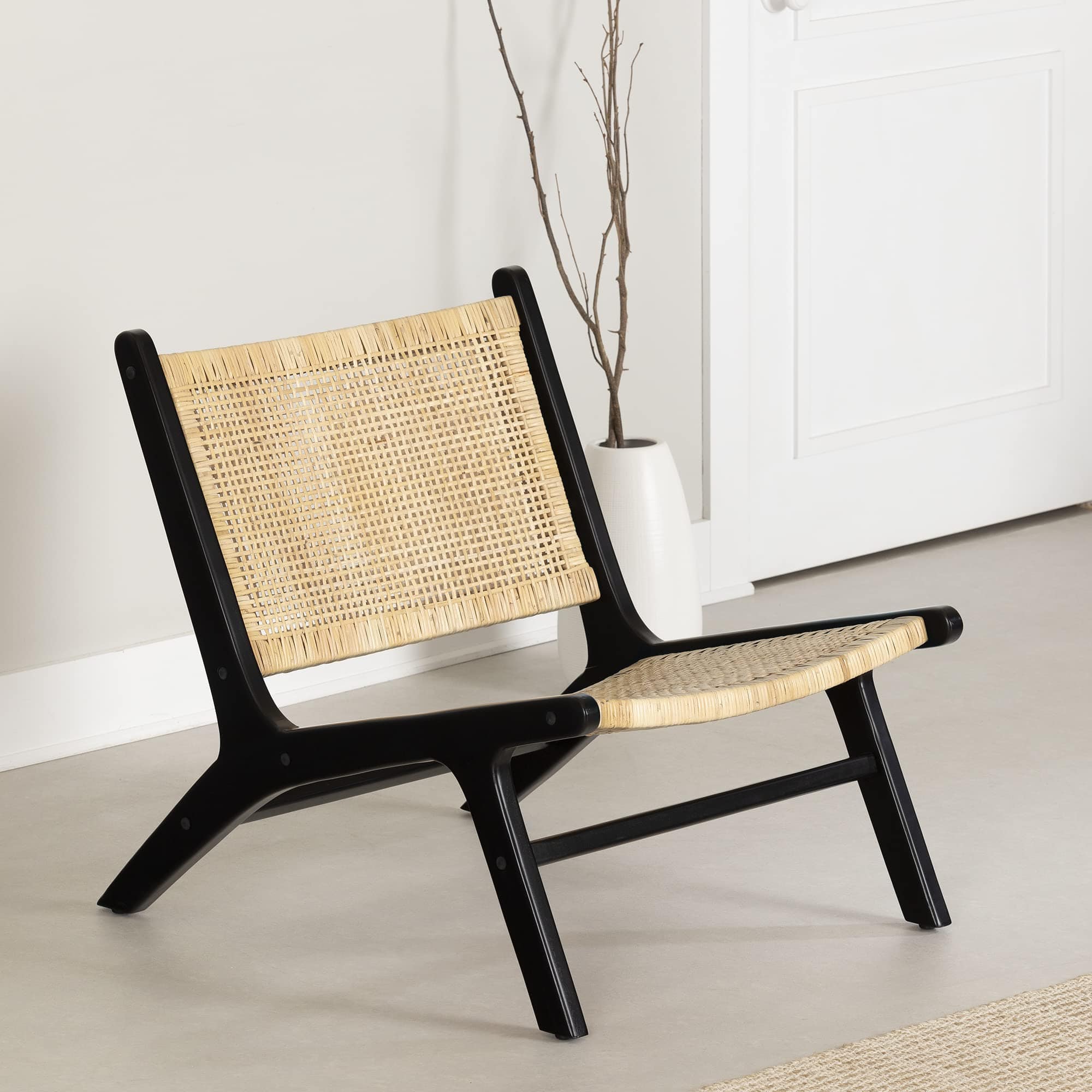 Boho-Chic Rattan and Teak Lounge Chair with Angular Design - Black