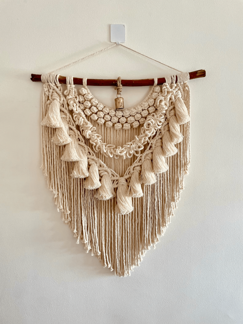 Boho Macrame Wall Hanging - Handmade Rustic Vintage Tapestry - Cotton Home Decor - 60x70 cm