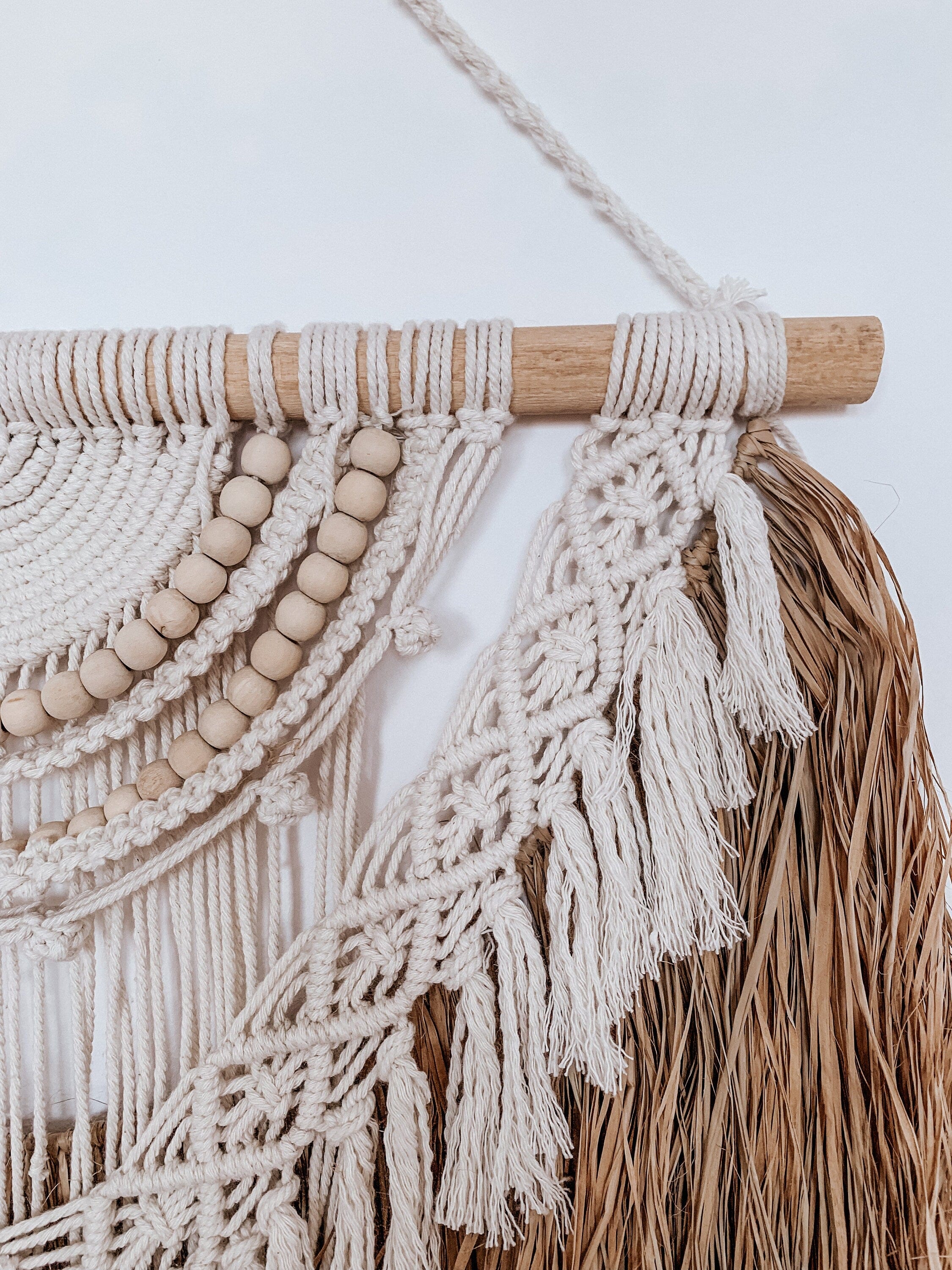 Boho Style Macrame Wall Hanging – Handmade Raffia Tapestry, Outdoor Decor, 95cm x 70cm, Bali Decor Wall Art