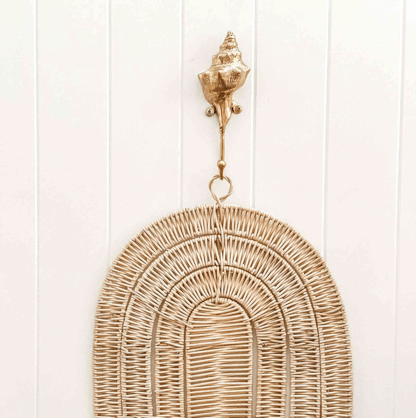 Conch Shell Brass Wall Hook – Elegant Coastal Decor