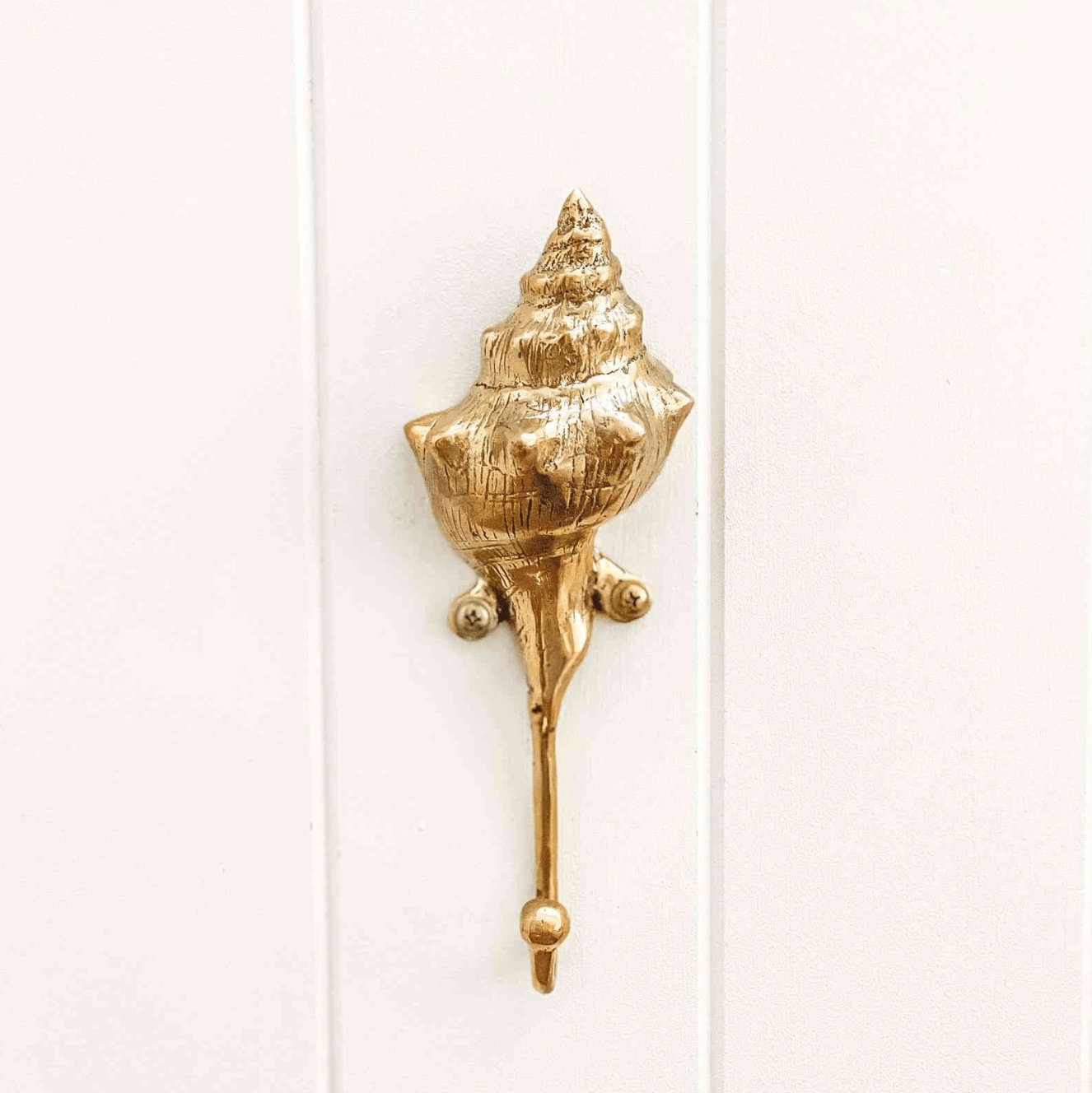 Conch Shell Brass Wall Hook – Elegant Coastal Decor