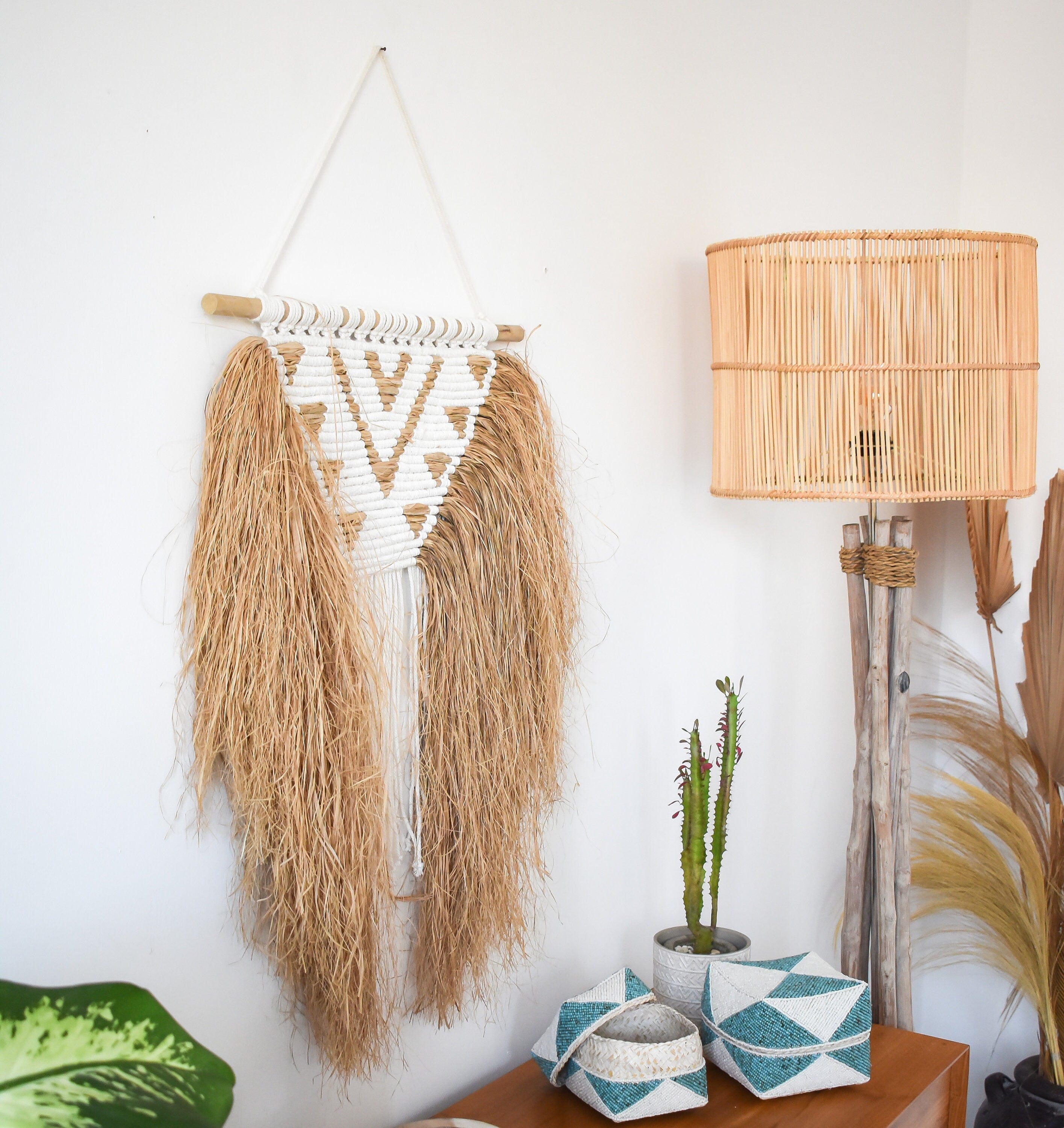 Elegant Handcrafted Raffia and Macramé Wall Hanging | Bohemian Tribal Decor | Versatile Home Accent | Rustic Wabi Sabi Wall Art