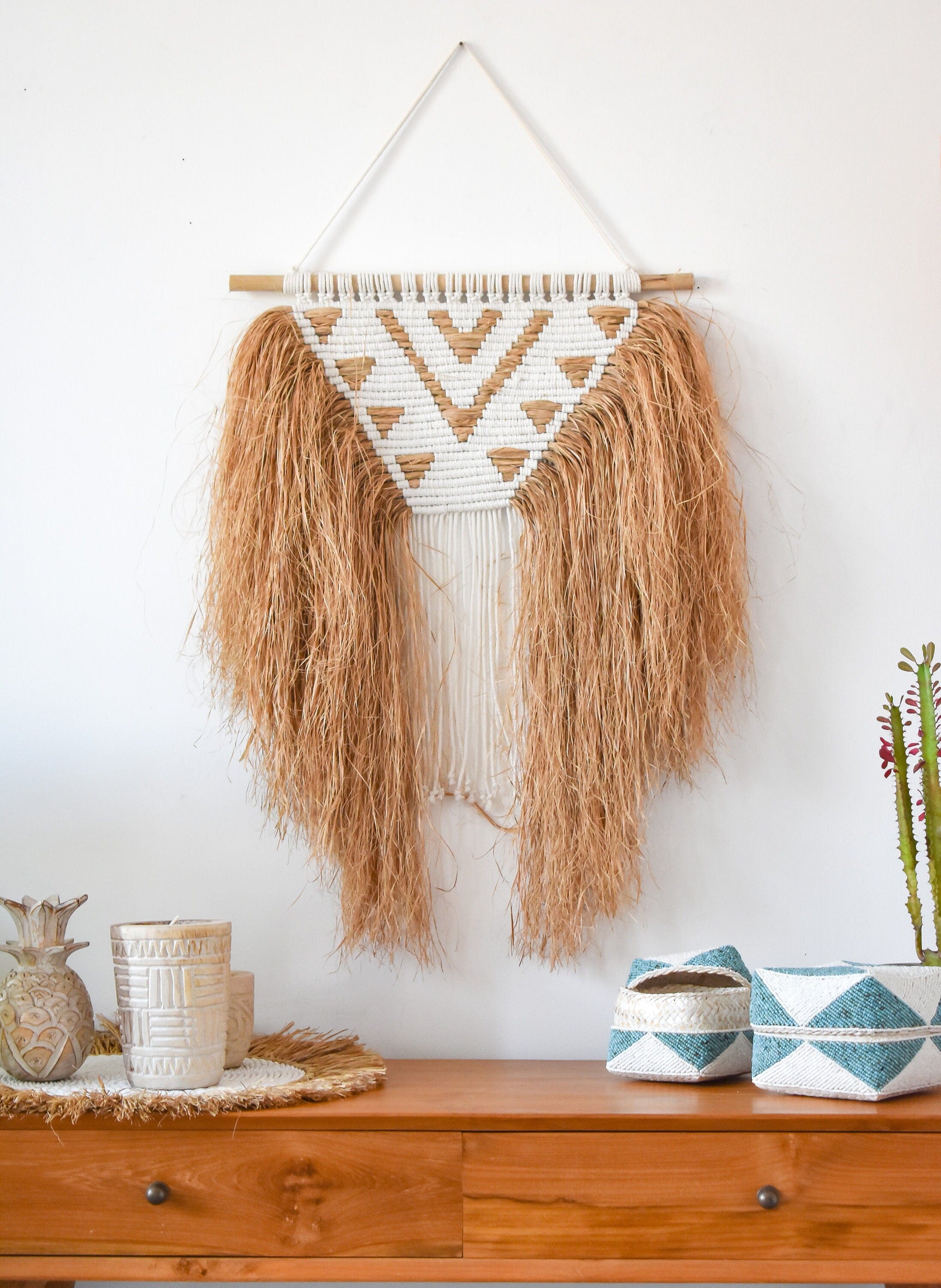 Elegant Handcrafted Raffia and Macramé Wall Hanging | Bohemian Tribal Decor | Versatile Home Accent | Rustic Wabi Sabi Wall Art