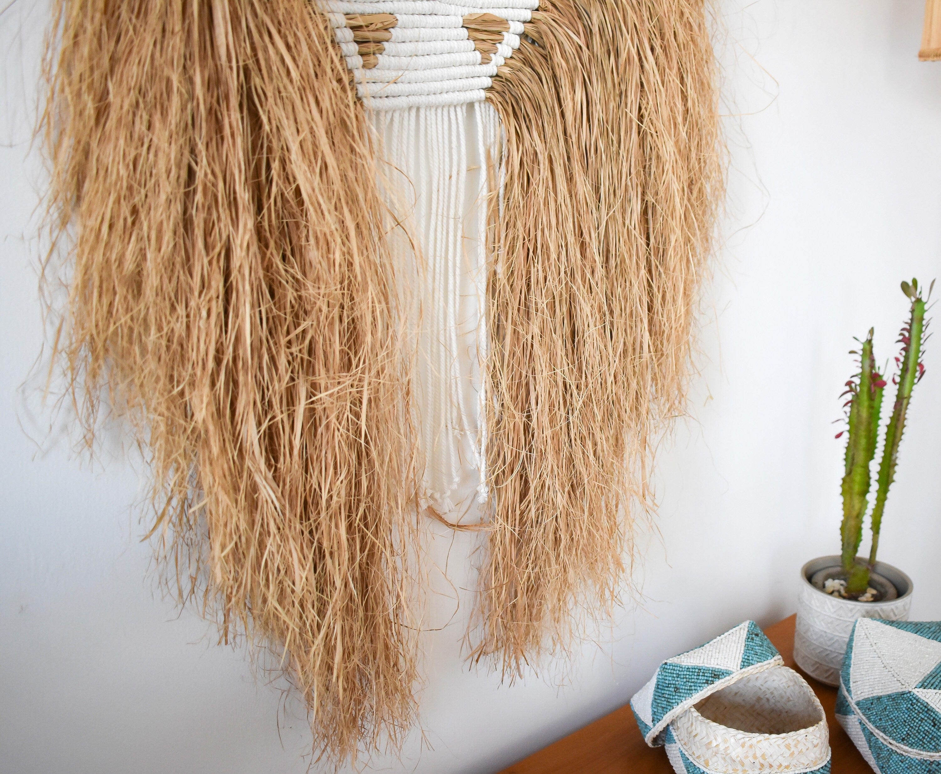 Elegant Handcrafted Raffia and Macramé Wall Hanging | Bohemian Tribal Decor | Versatile Home Accent | Rustic Wabi Sabi Wall Art