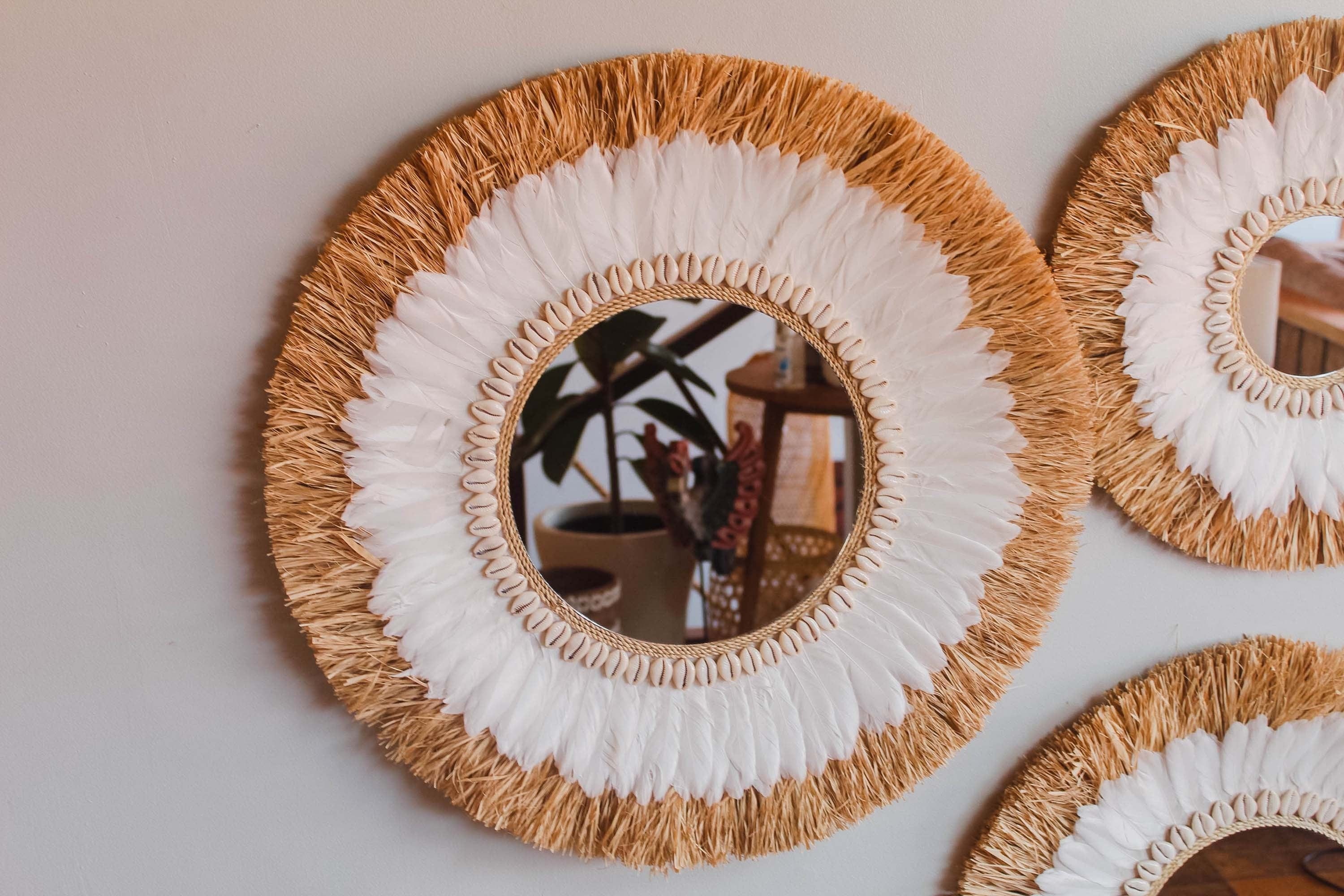 Fringed Grass Mirror Set with Natural Raffia and Cowrie Shells – Boho Chic Wall Decor 1pc 40cm~15.7"