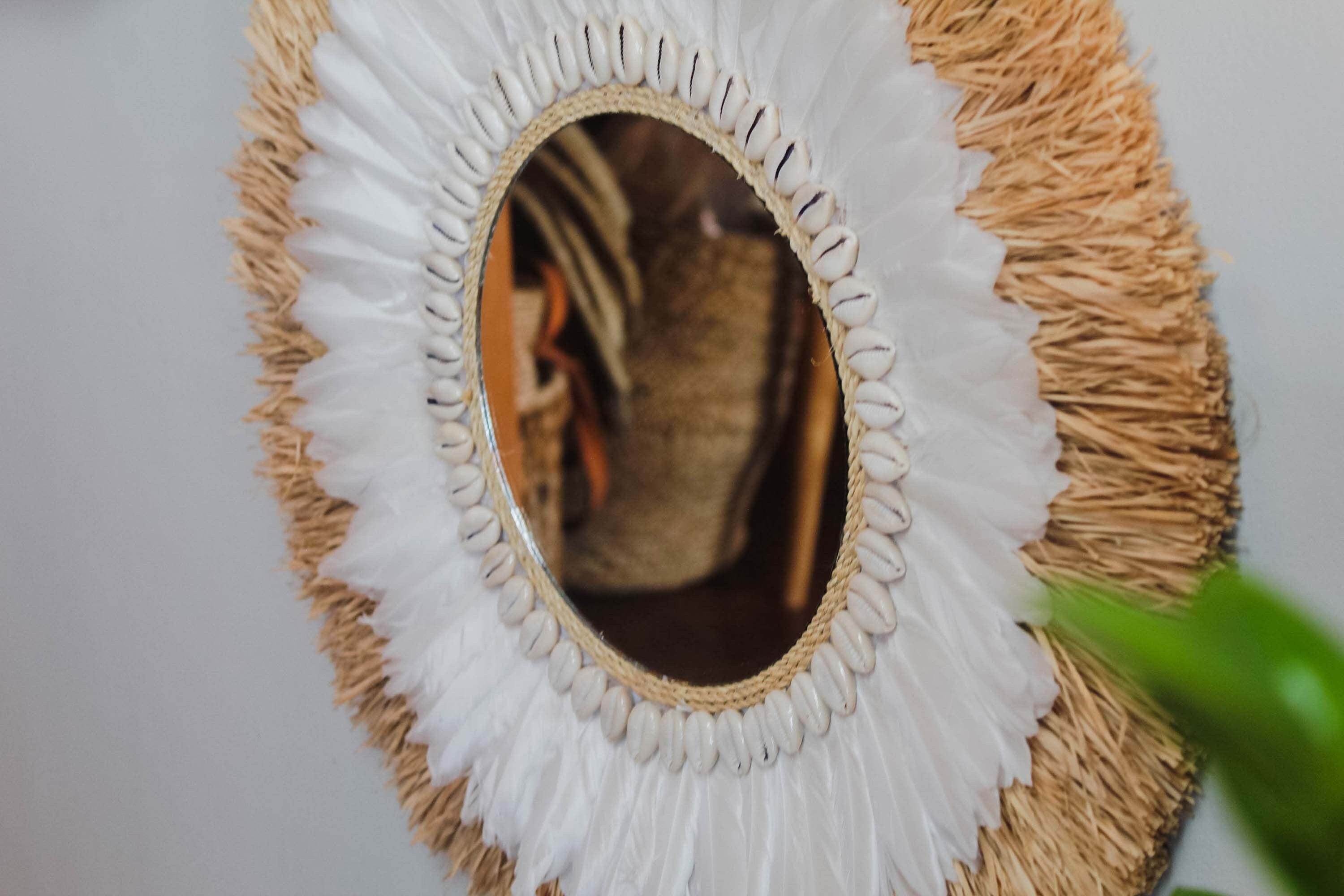 Fringed Grass Mirror Set with Natural Raffia and Cowrie Shells – Boho Chic Wall Decor