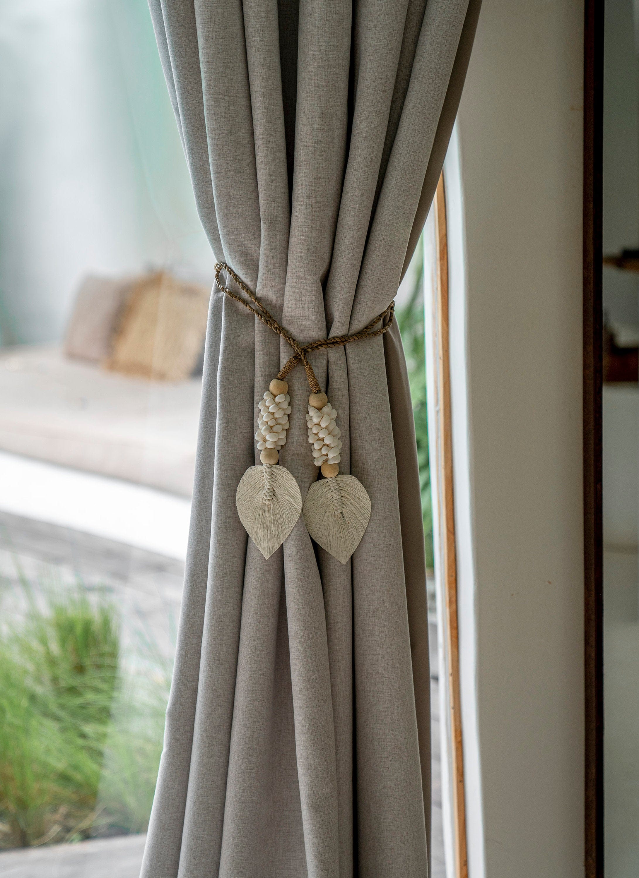 Handcrafted Boho Tassel Decor – Seagrass String with Macrame Leaf, Wooden Beads, and White Moon Shells, 42cm, Made in Bali