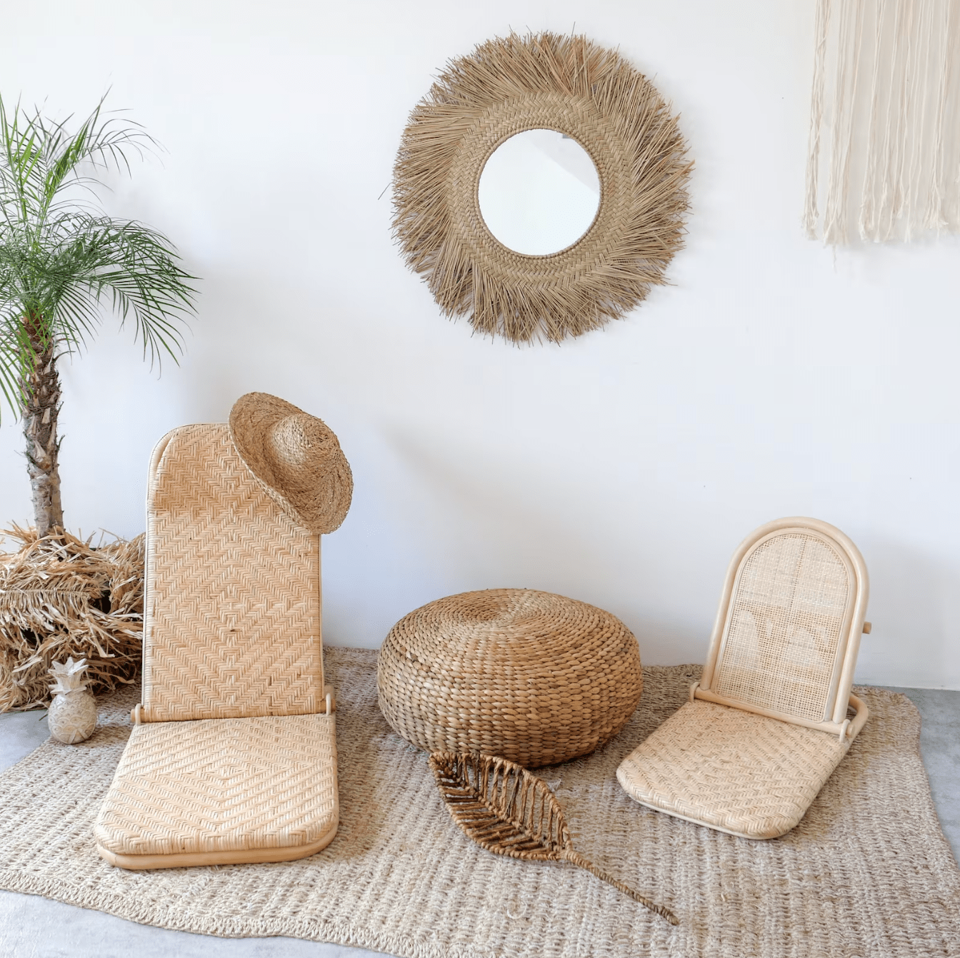 Handmade Natural Rattan Folding Chair - Lightweight Portable Outdoor and Garden Chair for Beach or Pool & Picnic