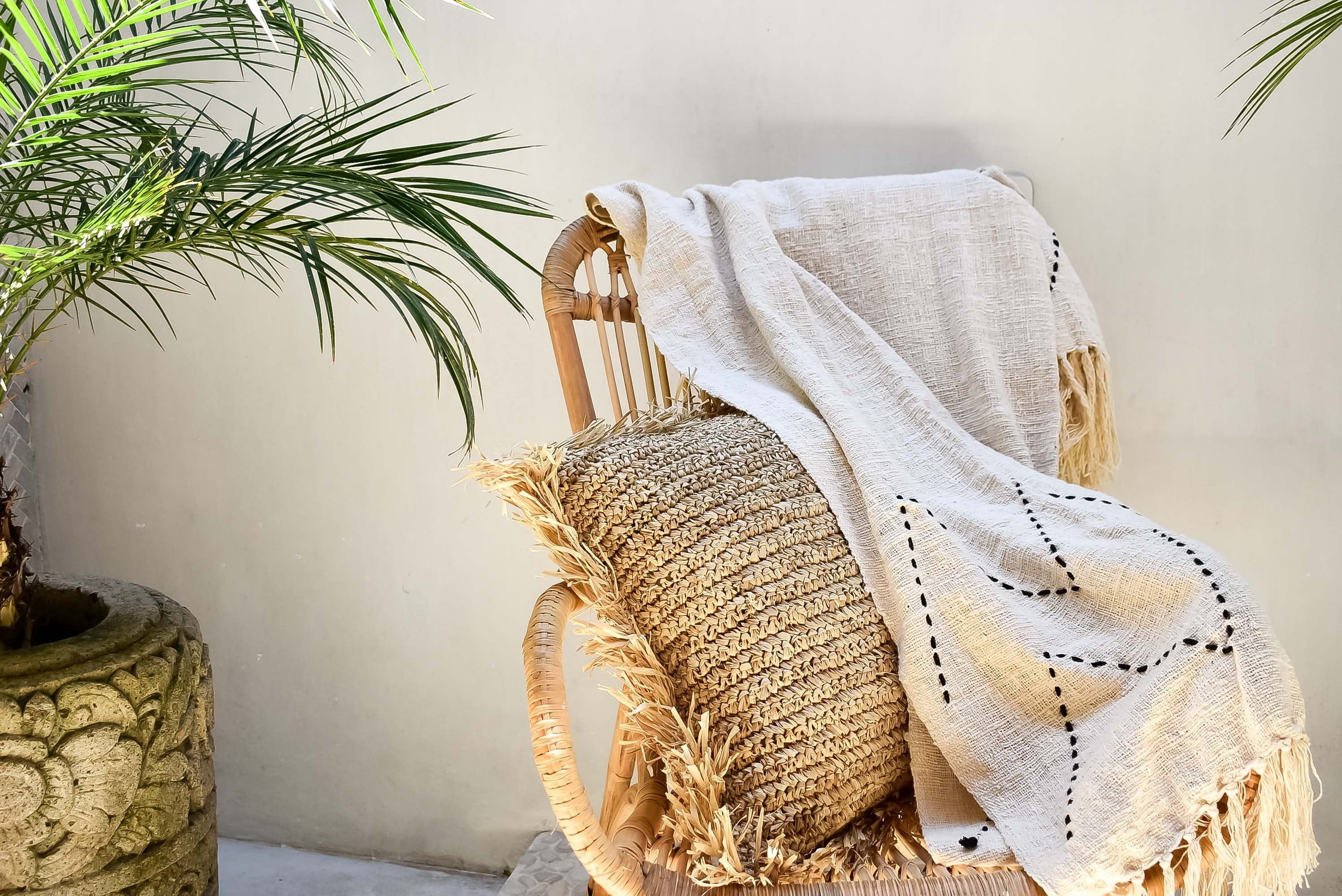 Handmade Raffia Fringe Seagrass Pillow Cover, Eco-Friendly Bohemian Throw Pillow, Rustic Accent Jute Cushion Case