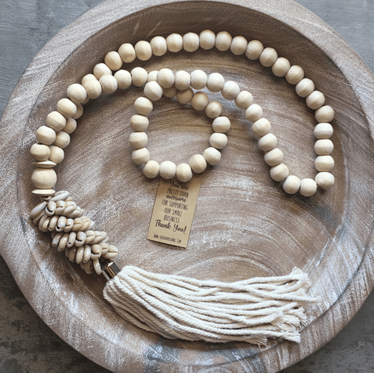 Handmade Shell Door Tassel with Wooden Beads | Ecru Color Large Pompom | Boho Macramé Rope and Natural Shells