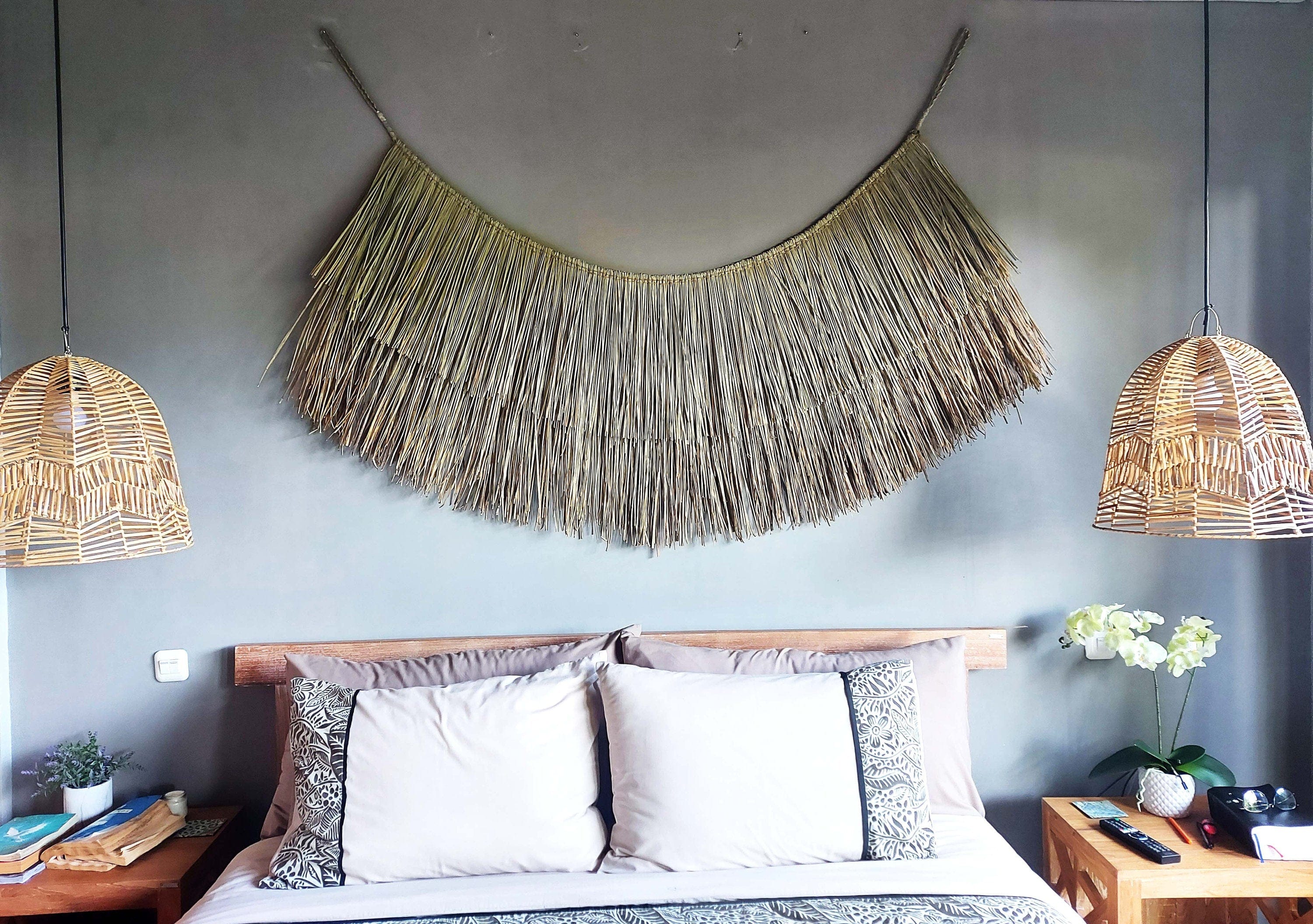 Handwoven Mendong Grass Wall Decor – Extra-Large Boho Bedroom Wall Art