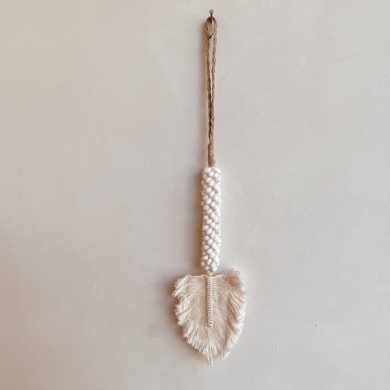 Leaf & Shell Tassel with Macramé Leaf - Curtain Tie Back – Available in Beige and White White