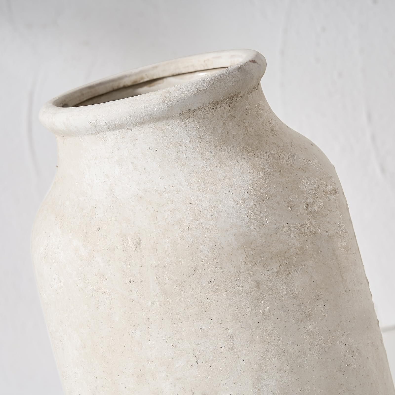 Modern Rustic Ceramic Vase – Perfect for Pampas Grass and Floral Arrangements