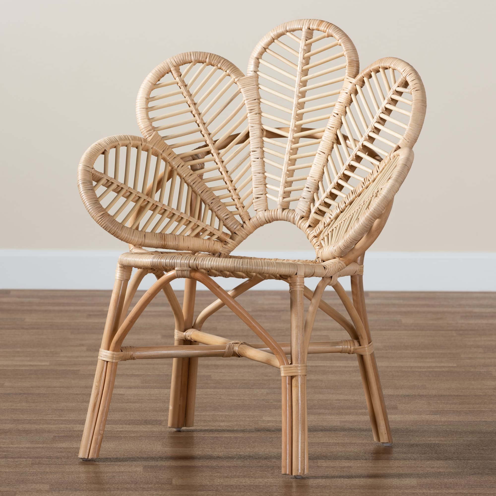 Natural Rattan Accent Chair with Flower-Inspired Backrest and Crisscross Base