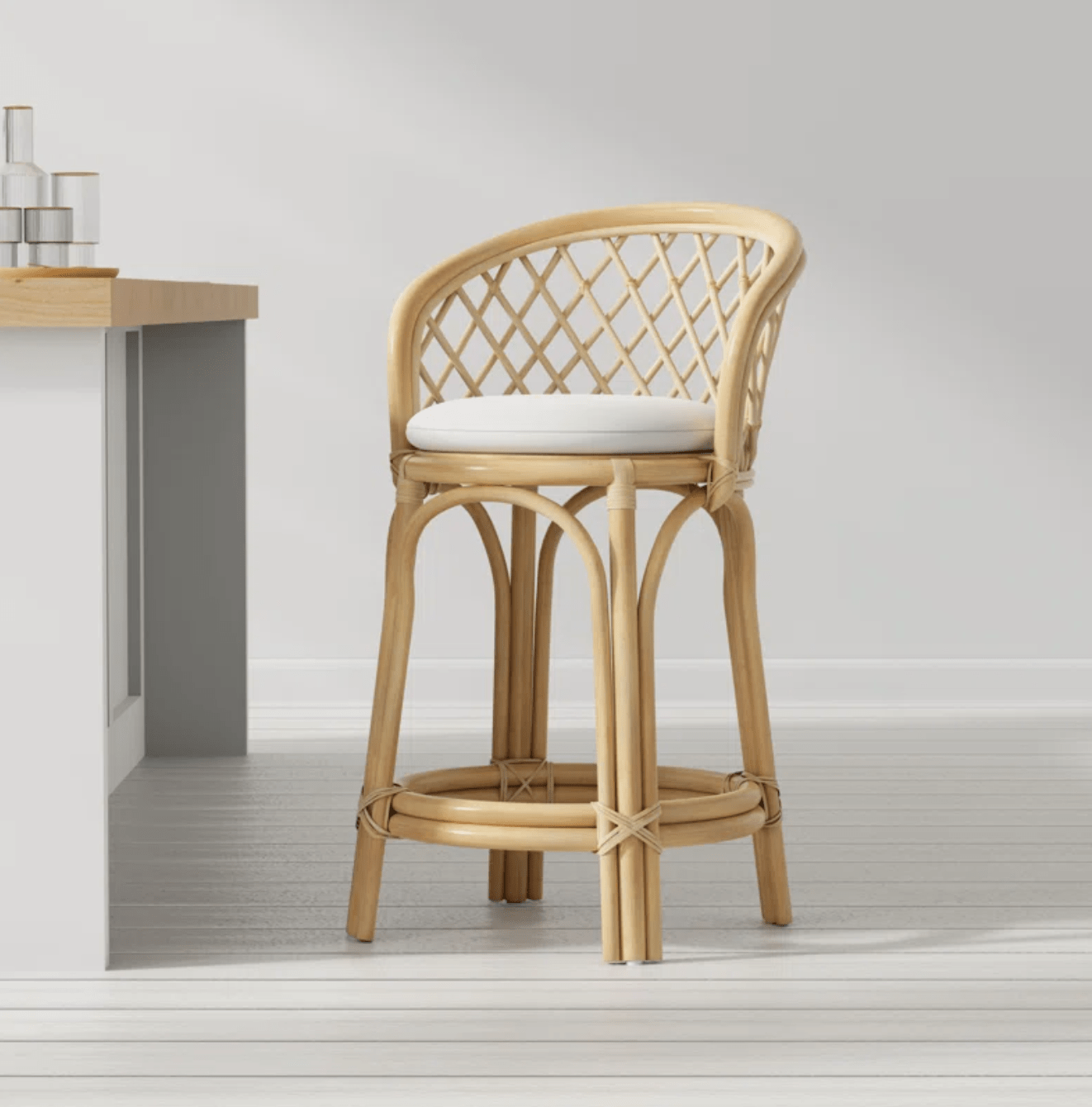 Natural Rattan Criss-Cross Kitchen Bar Stool - Light Brown - Elegant and Comfortable - Ideal for Bars and Countertops