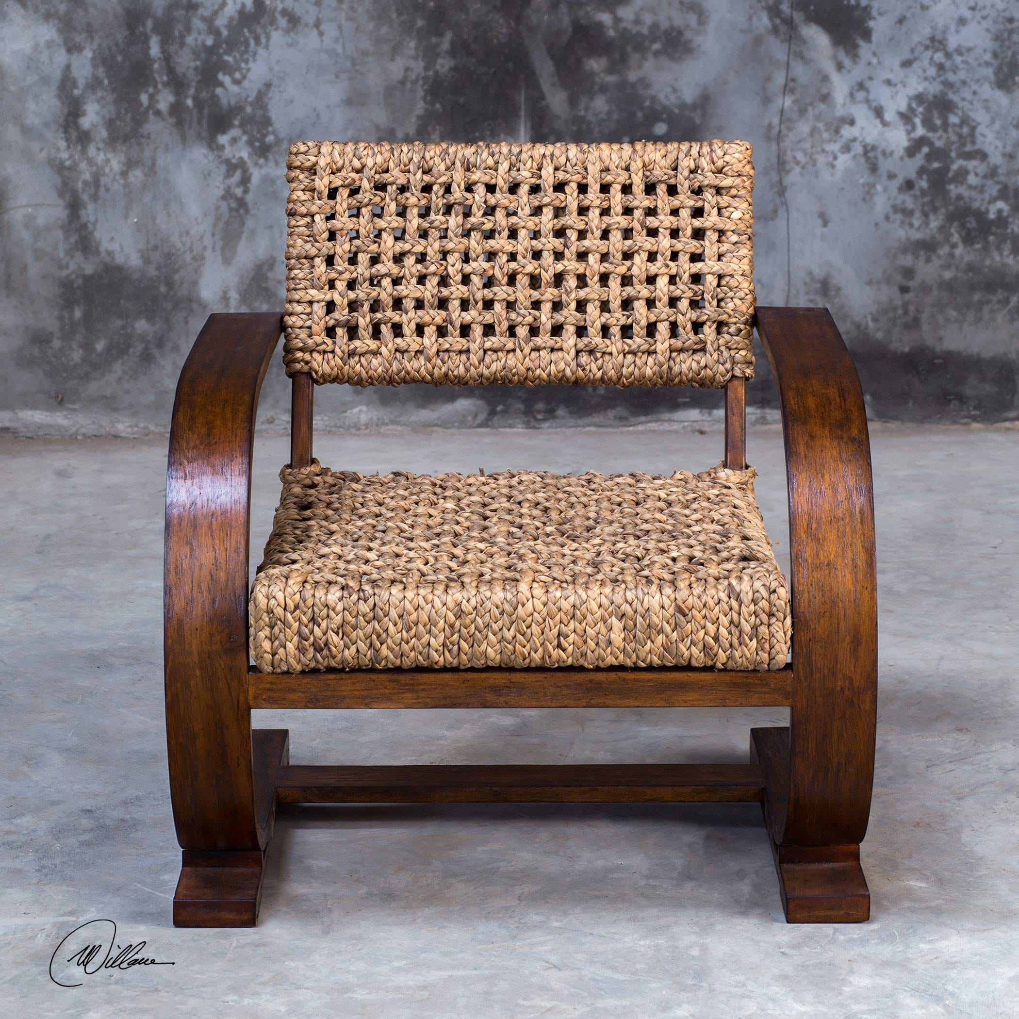 Natural Woven Accent Chair – Modern Bohemian Design with Banana Fiber Seat