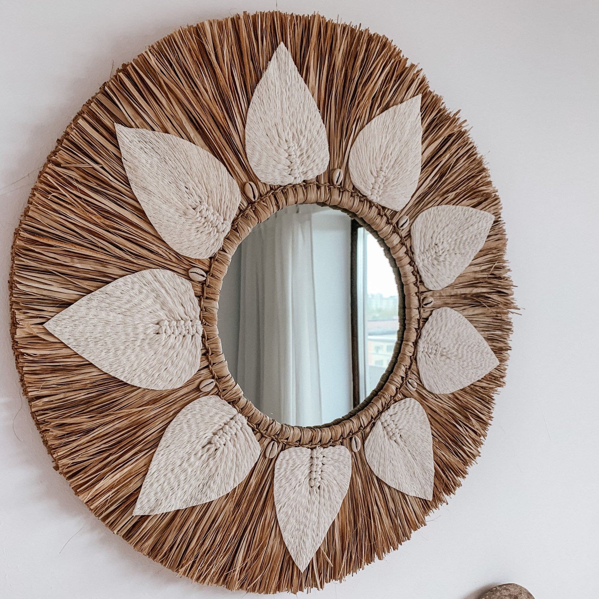 Round Raffia Macrame Mirror – Boho Wall Decor, 60cm, Handcrafted Tropical Mirror from Bali