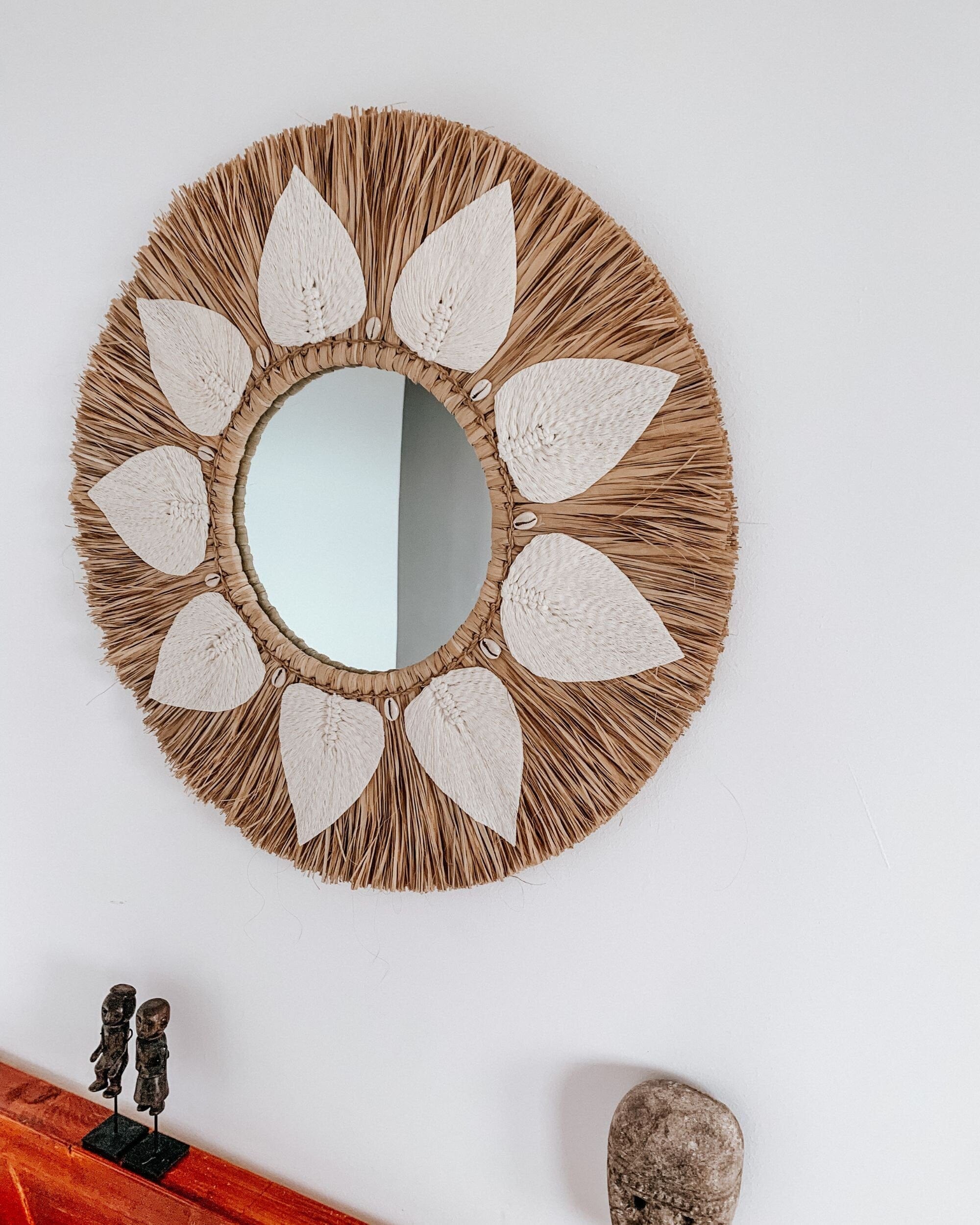 Round Raffia Macrame Mirror – Boho Wall Decor, 60cm, Handcrafted Tropical Mirror from Bali