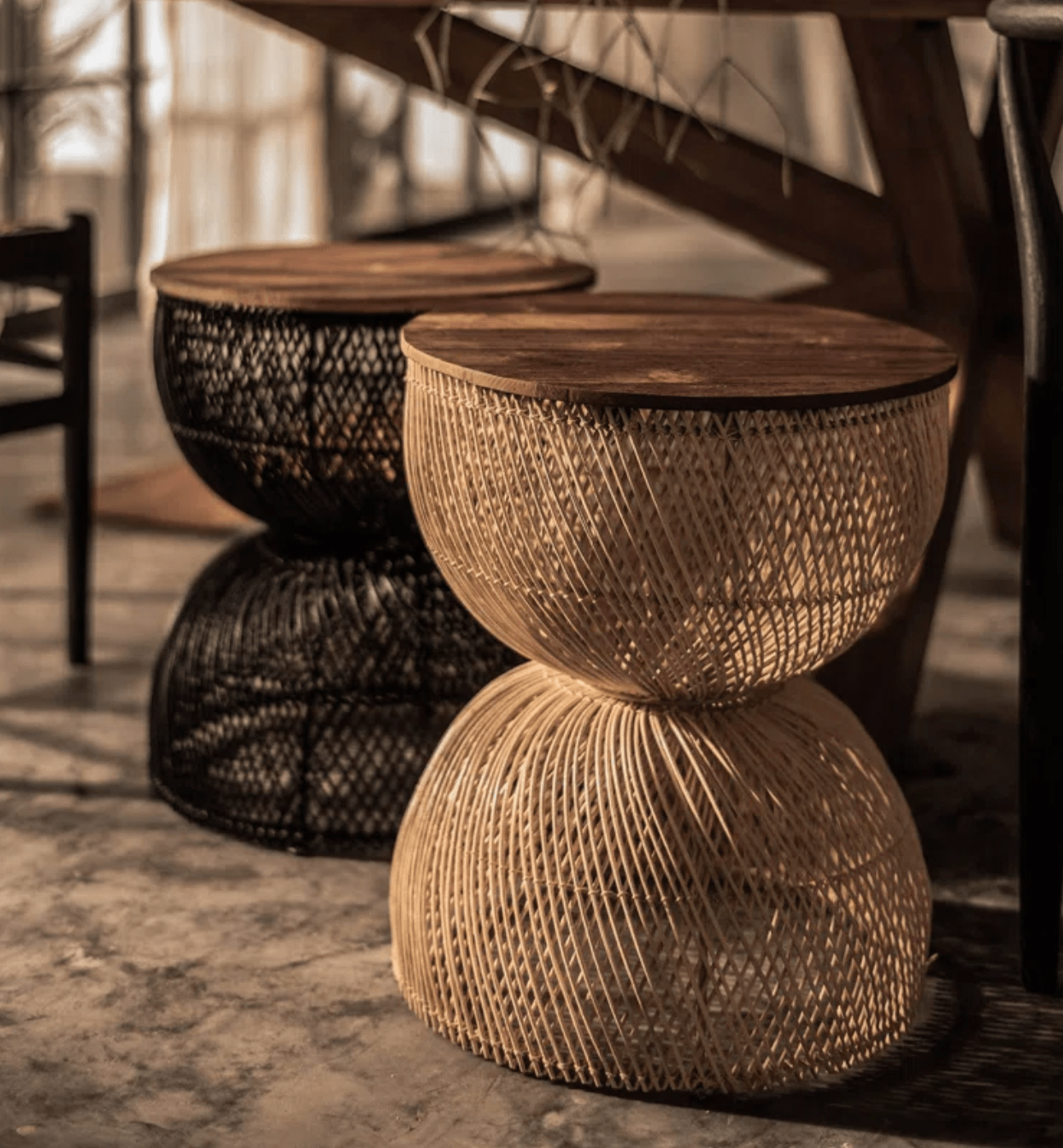 Round Rattan and Teakwood End Table - Beach-Inspired Accent Table for Living Room or Bedroom