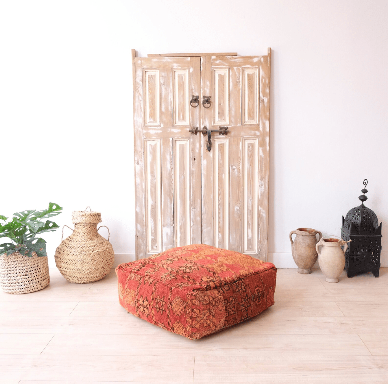 Vintage Moroccan Kilim Pouf - Handcrafted Floor Cushion for Boho Living Spaces Style 1