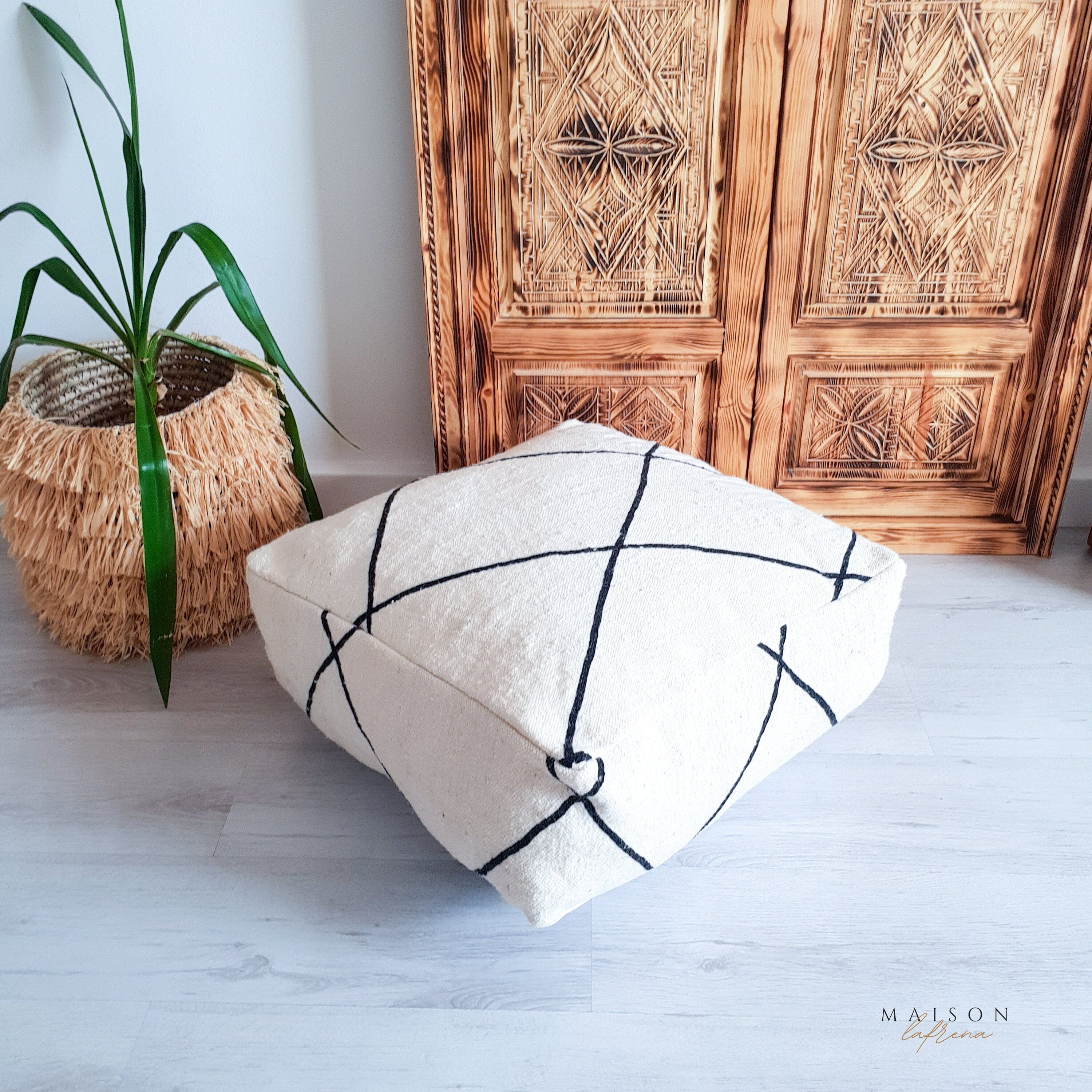 White Moroccan Kilim Pouf – Boho Chic Floor Cushion for Extra Seating