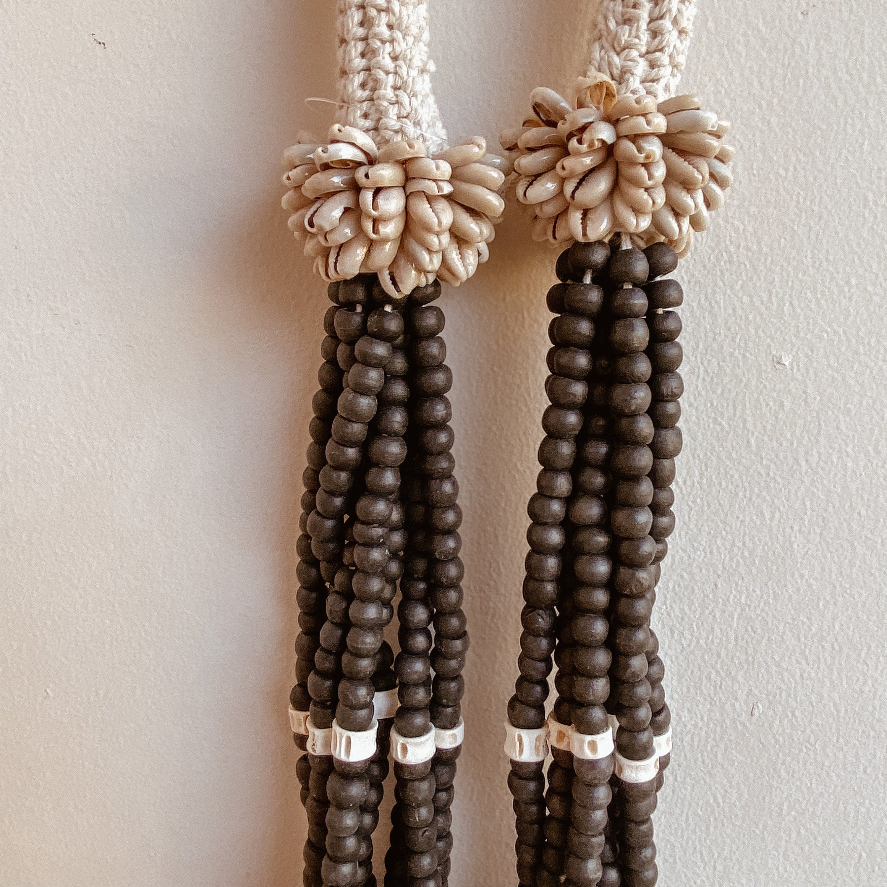 Wood Bead Necklace with Shells Wall Decoration Wall Hanging