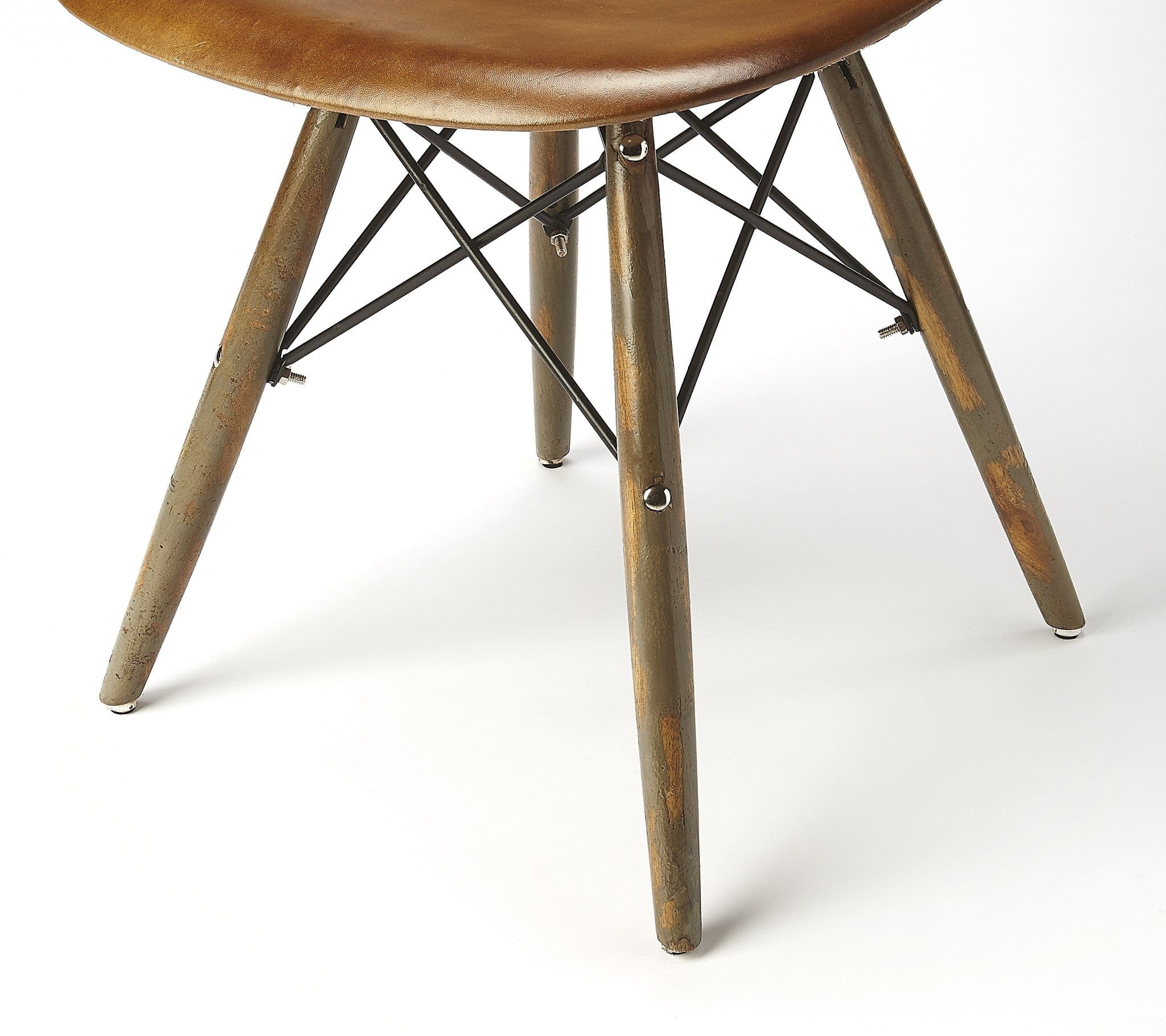 Medium Brown Leather Dining Chair – Industrial Chic with Mid-Century Flair