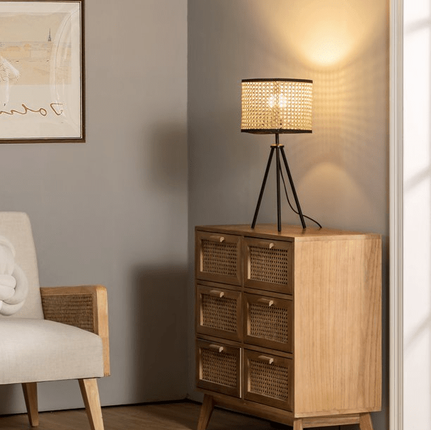 Natural Rattan Table Lamp - Modern Classic with In-Line Switch, 21.3-inch Height